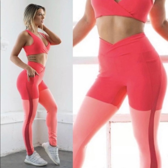 Rare Nikki Blackketter X gym shark Dynamic coral - Picture 1 of 12